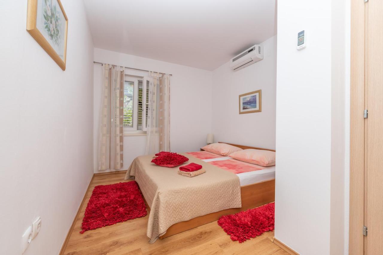 Apartman Karmen Makarska Exteriör bild