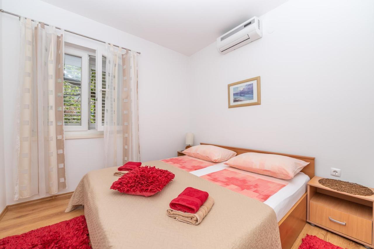 Apartman Karmen Makarska Exteriör bild