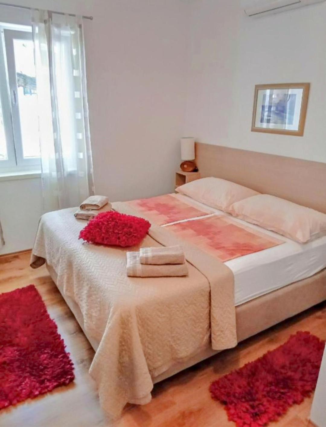 Apartman Karmen Makarska Exteriör bild